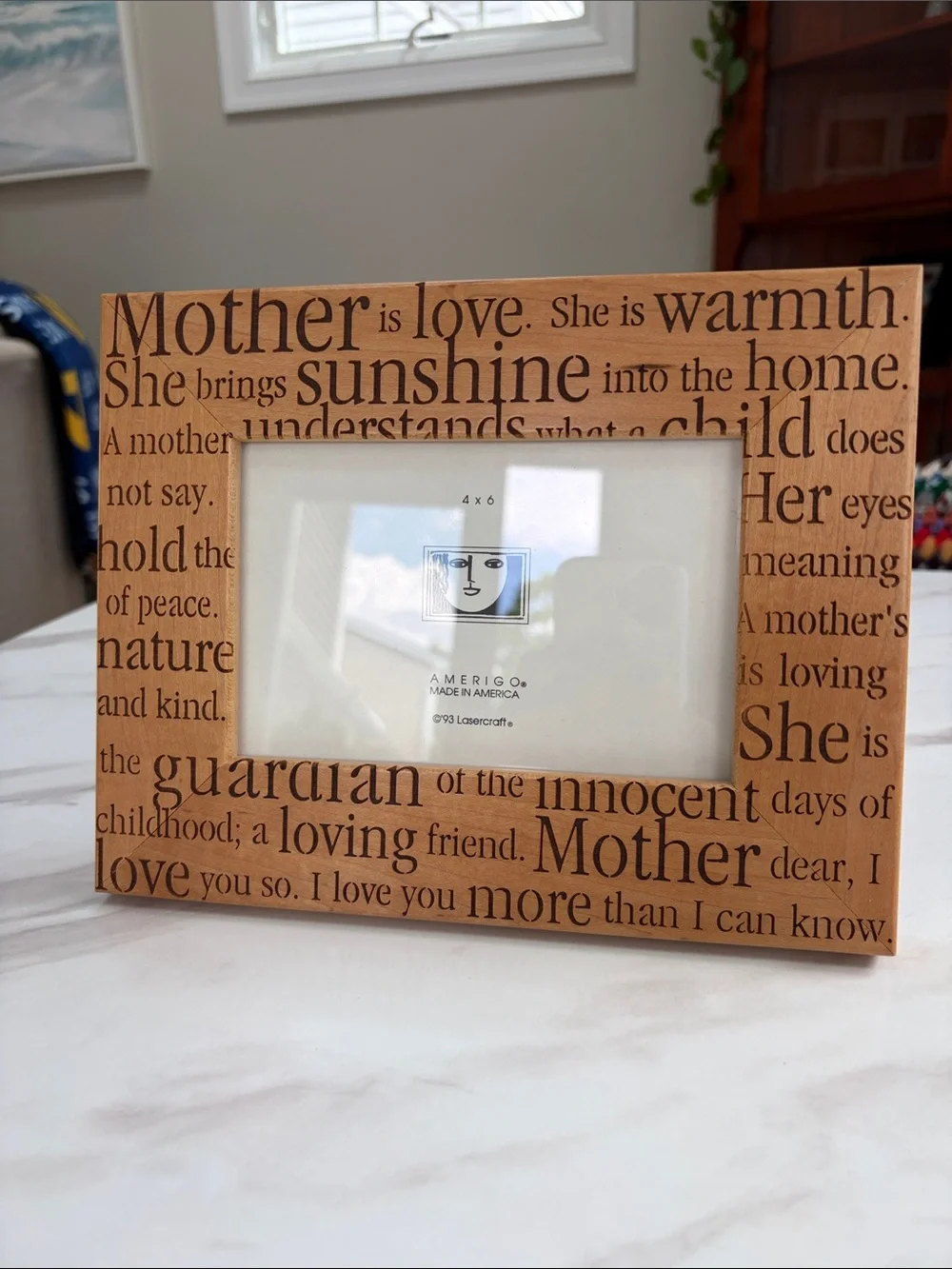 Vintage 1993 Amerigo lasercraft Mother Mom Wooden Picture Frame - 4x6